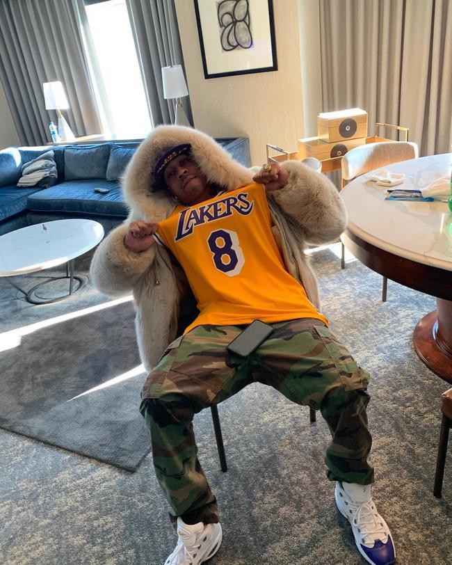 像的双重维 像的双重维