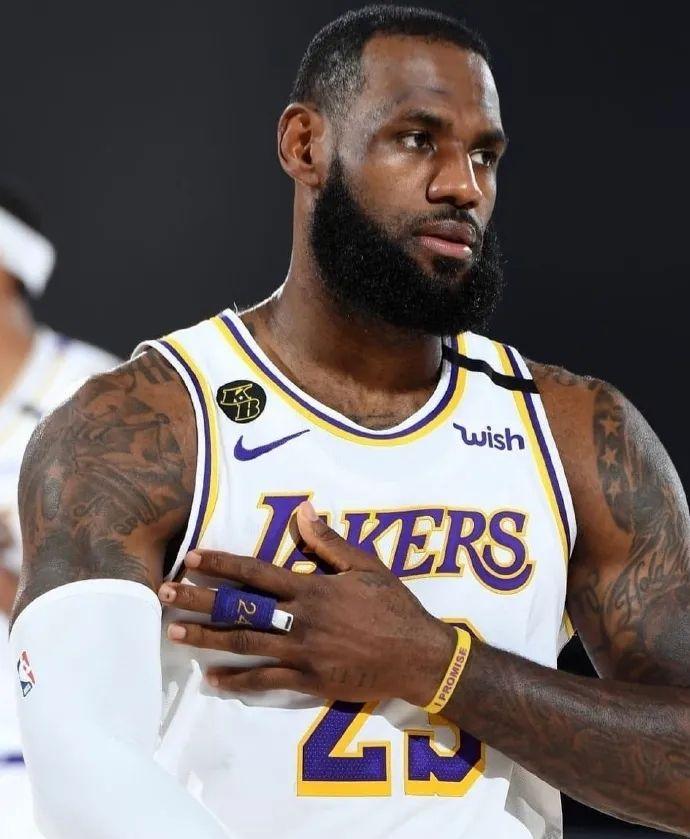 规赛的一个 规赛的一个